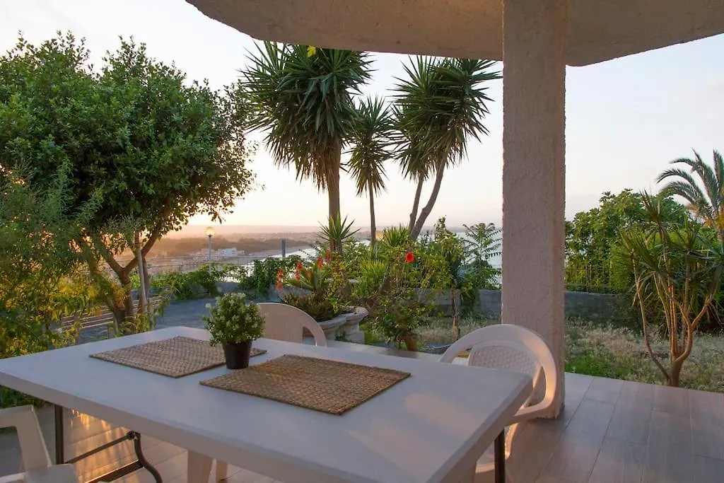 Terrace On The Sea Villa Agnone Bagni Nyaraló